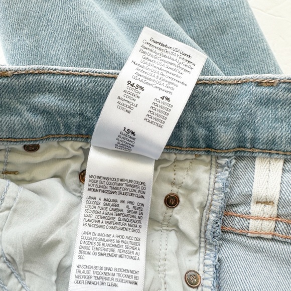 Mother • The Insider Crop Step Fray in Fresh Catch - Picture 15 of 15